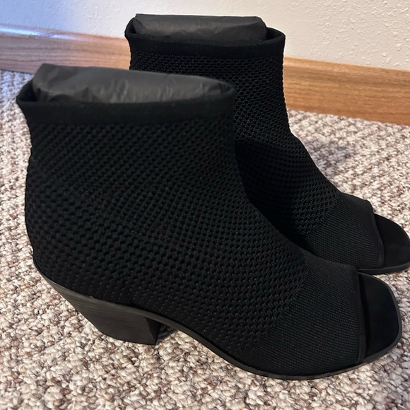 Croft Stretch Knit Open-Toe Bootie 9M Eileen Fisher - Picture 4 of 4
